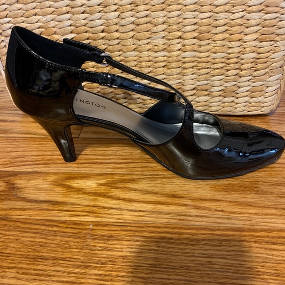 Covington black heels - Picture 6 of 8